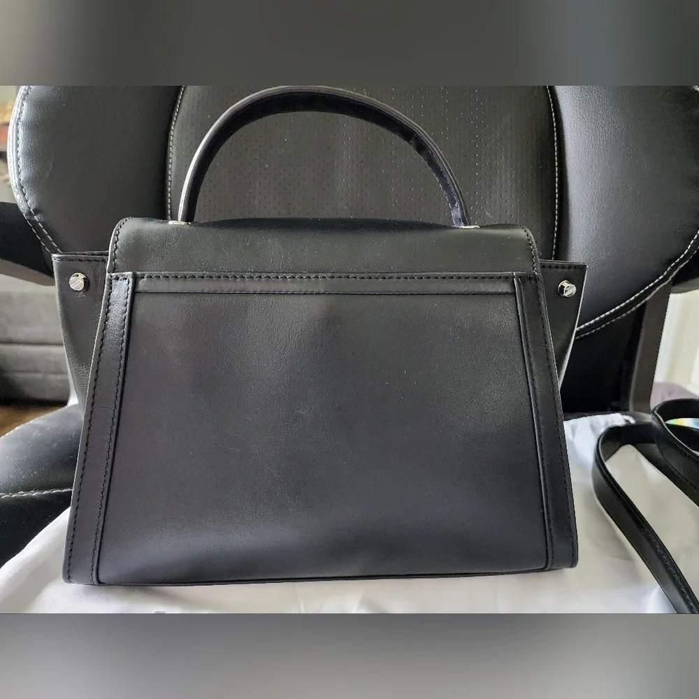 EUC Michael‎ Kors Black satchel with dust cover
